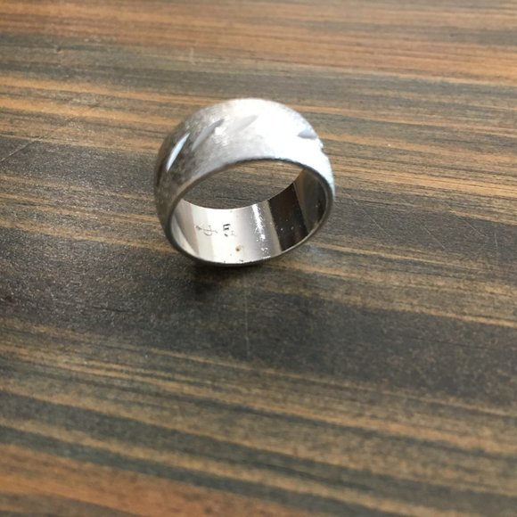 BUNDLE BONUS: Gold and Silver Costume Rings | US 5 to 5.5 | Fair to Good - Picture 7 of 9